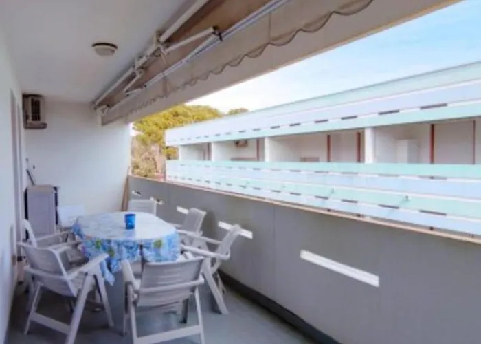 Bright Flat With Terrace Lejlighed *